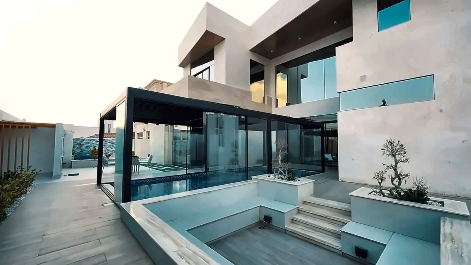 Modern Luxury Villa